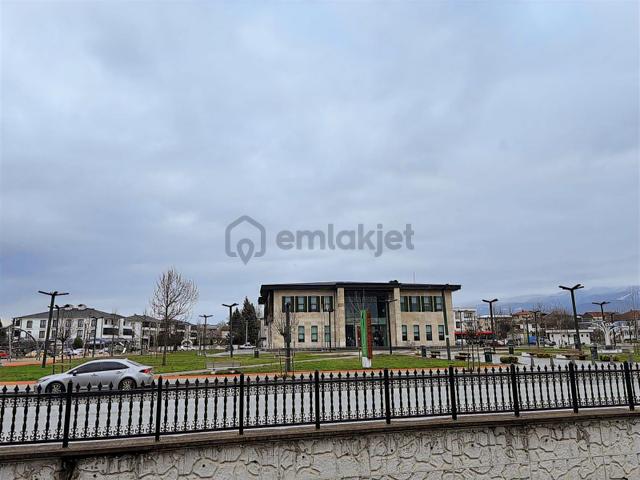 Kültür Merkezi Karşısı | İskanlı | Sıfır | 3. Kat | 1+1 Daire 5