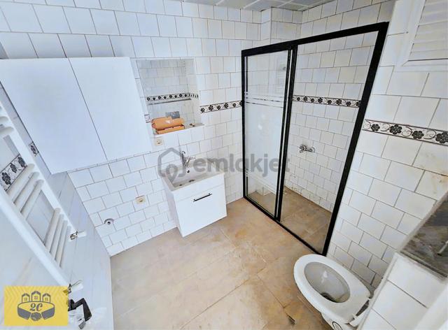 Bahçeşehirde Yatırımlık Satılık 1+1 Daire (açıklamayı Okuyunuz) 2