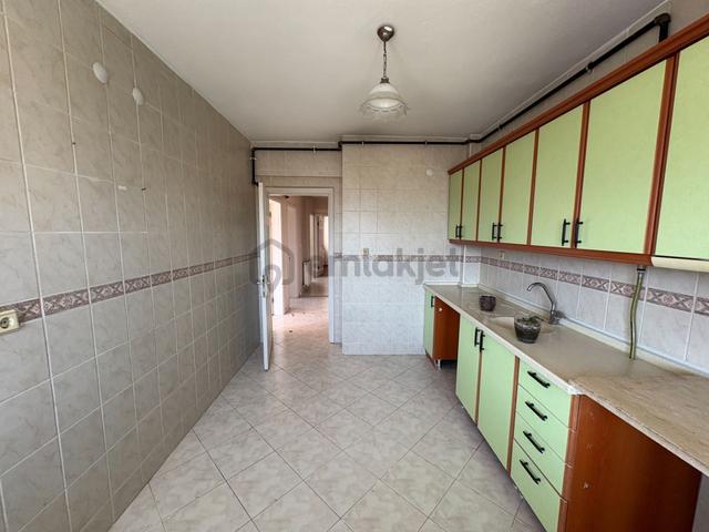 Milas Cumhuriyet Mahallesinde 3+1 Doğalgazlı Kiralık Daire 5