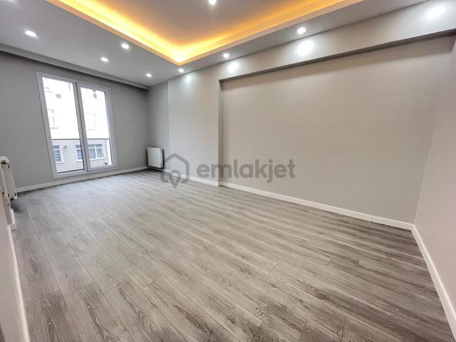 Loft'tanyeşilova Mah Tapu Masrafsız Sıfır 3+1 Ara Kat Daire 4