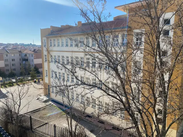 Ulaş Emlak Elvankent Erzurumlu İbrahim Hakkı Oo Bitişiği 2