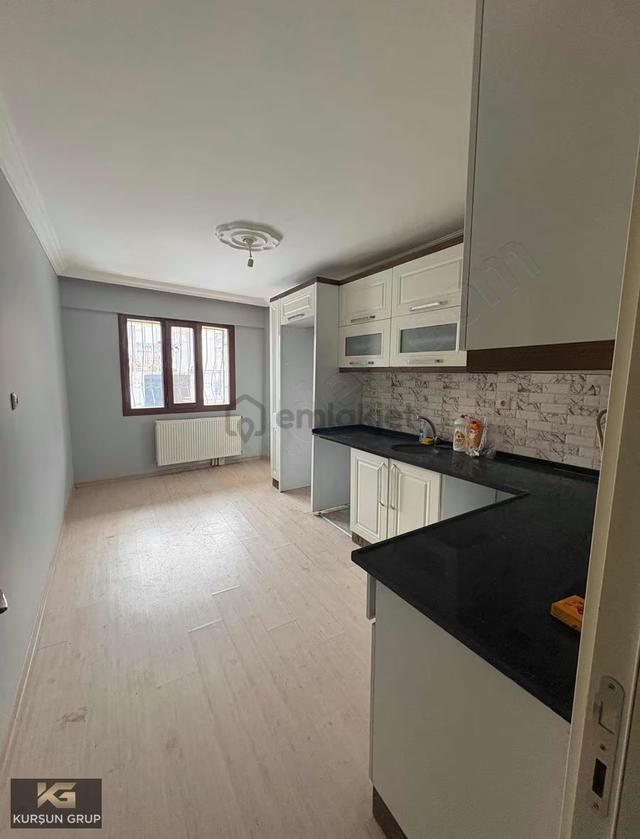 Muradiye Mh. Su Deposu Civarı Önü Açık 3+1bahçeli Full Lüx Daire