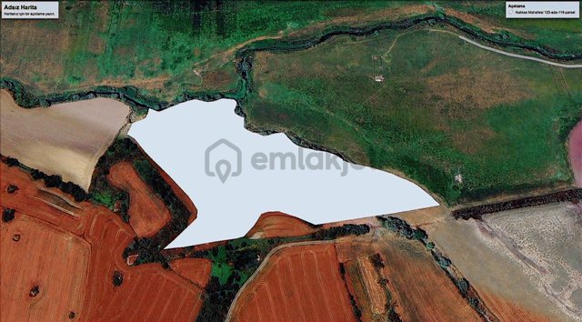 Acr Gyd'den Çatalca Nakkaş'ta Satılık 300m2 Tarla Acr Gyd'den Çatalca Nakkaş'ta Satılık 300m2 Tarla