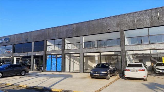 Merkez Gecen Galericiler Sitesi Satılık Ön Cephe Dükkan 2