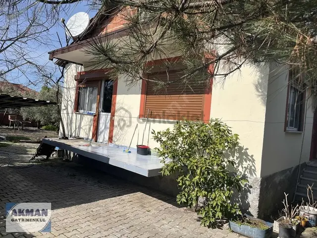 Süleymanlı Mh De 520 M2 Arsanın İçerisinde Müstakil Ev