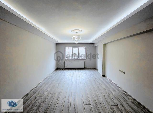 Ankara Etimesgut Elvan Mah Satılık Ara Kat 3+1 Daire Full Yapılı 1