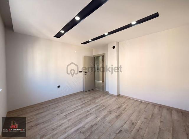 Etiler Mah.köşe Daire Kredi İmkanlı Arakat Ayrı M.2+1 95m2 Daire 5