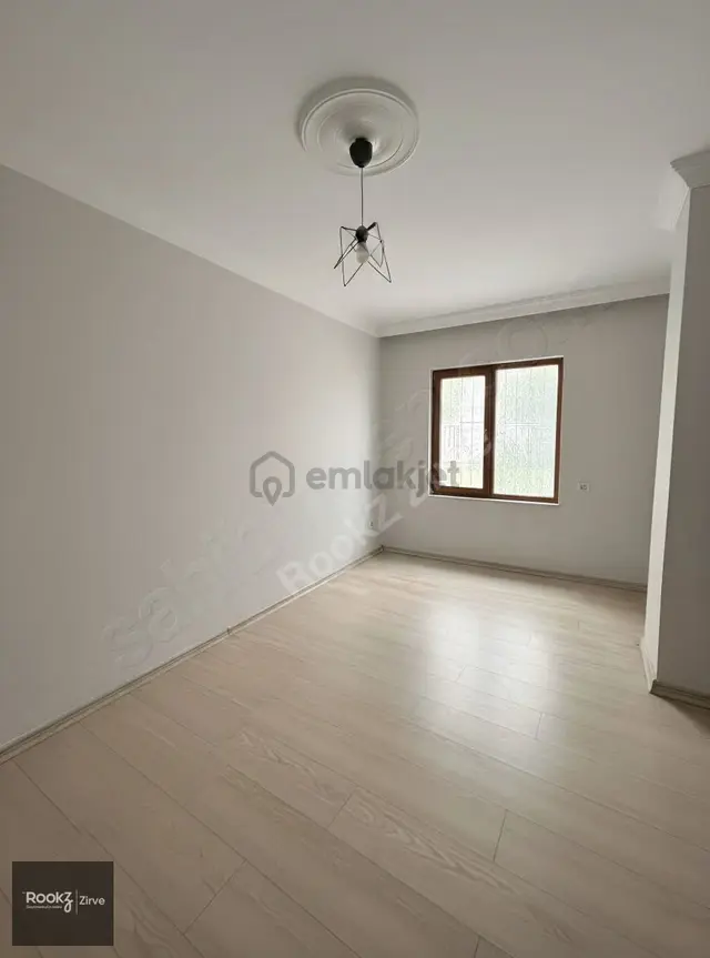 Yalova Çiftlikköy Satılık 3+1 Daire 3
