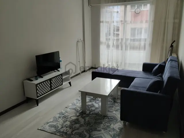 Garanti Bankası Arasında, 5 Yaşındaki Binada,eşyalı Satılık 1+1 2