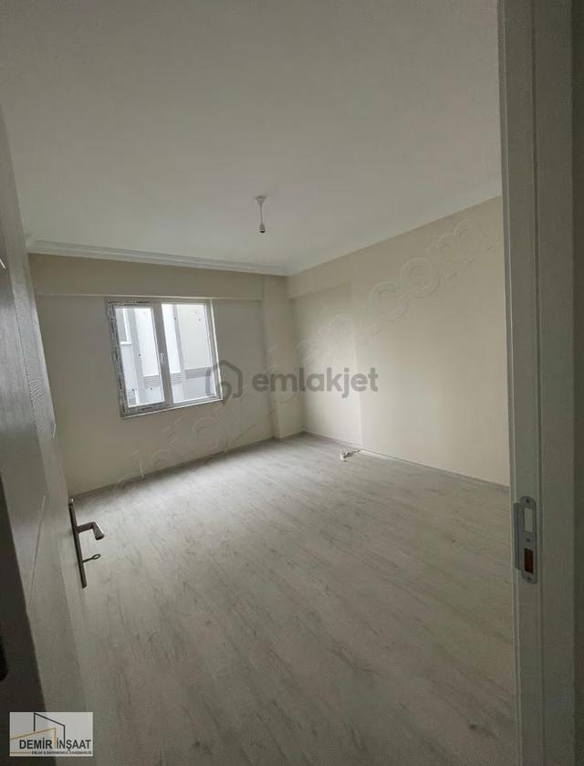 Demir Emlak Gayrimenkul Tekirdağ Şarköy Den Satılık 2+1 Daire 5