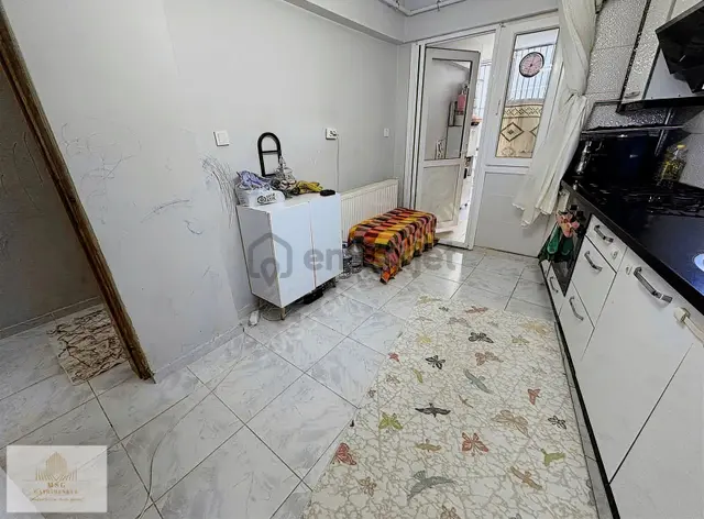 Msg'den Mithatpaşa Caddesine Yakın 3+1 Emsalsiz Fırsat Daire 3