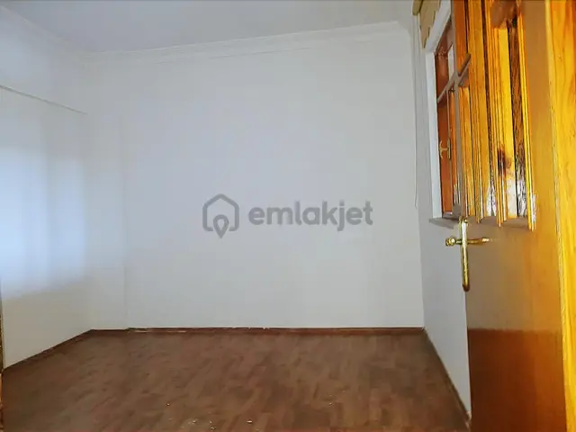 Peys'den Üçevler'de Kargaşadan Uzak Aile Apartmanı İçerisinde3+1 5