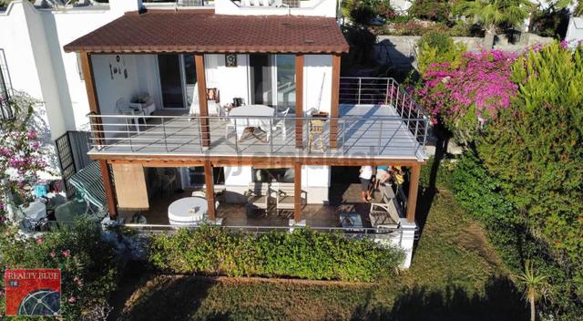 Bodrum Feza Sahil Sitesinde Çift Koya Sahip 1