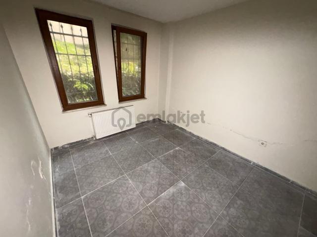 Marmara'dan Ayşekadın Ana Cadde 1+1 Satılık Daire 5