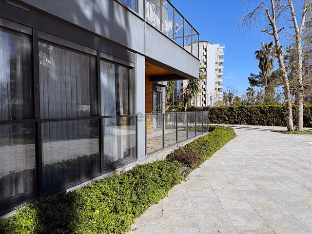Antalya Eski Lara Yolunda Kiralık Bahçe Katı 2+1 4