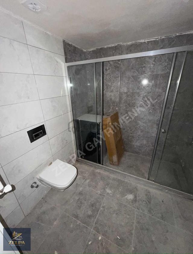 Baharyakada Geniş Metrekareli Acil Satılık 4+1 Daire 3