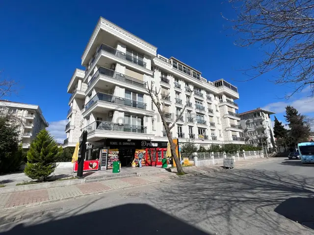 ▃artemin▃maltepe Yalı'da Sahil'e 3.bina 1.kat 90m² Lüks 2+1! 2
