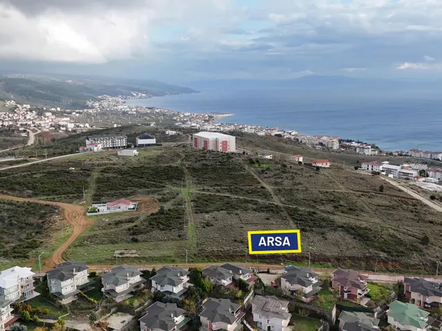 *yiğit Emlak Armutlu'dan*full Manzaralı*472 M2 İmarlı Arsa 1