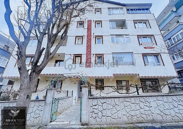 Yht'nin Dibinde 4+1 Fırsat Teraslı Dubleks Daire Yht'nin Dibinde 4+1 Fırsat Teraslı Dubleks Daire