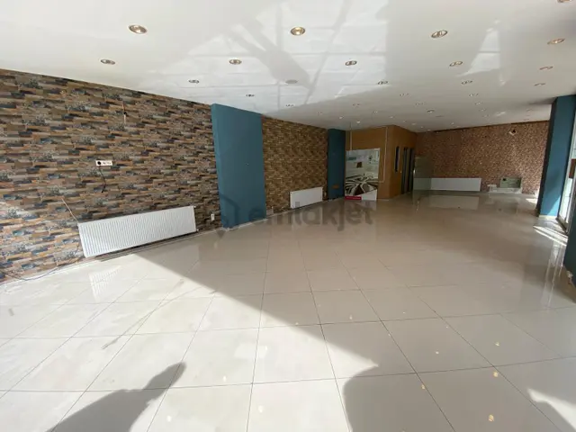 Trabzon Araklı'da Kiralık Dükkan 4