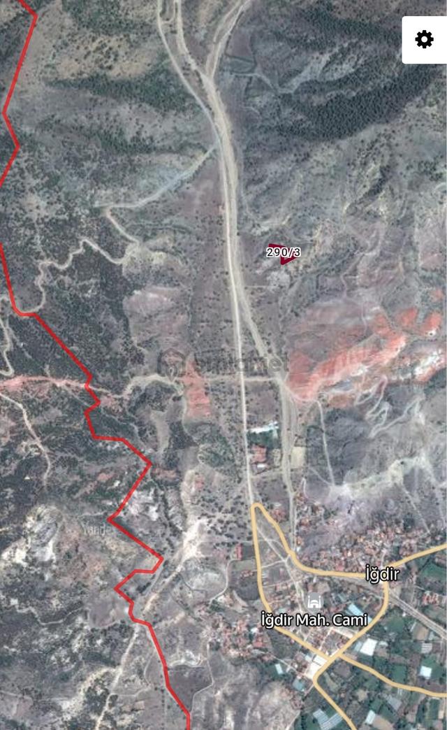 Özdemir'den Sarıcakaya İğdir Mah. Satılık Bağ Bahçe Yeri 1