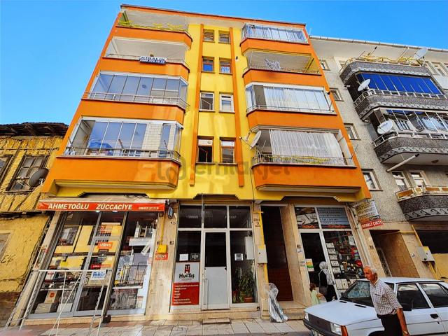 █ Taşköprü Meydanda » 150 M² » 3+1 » Kombili » Fırsat Daire █ 3