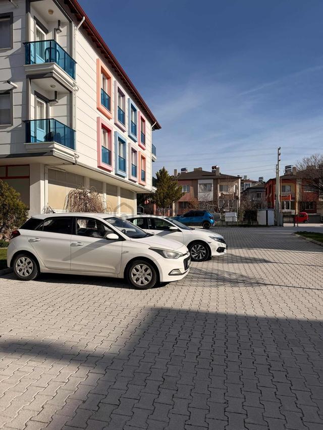 İnal Emlak'tan Fevzi Çakmak Mah.de Satılık 2+1 Eşyalı Daire 5