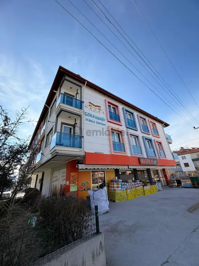 İnal Emlak'tan Fevzi Çakmak Mah.de Satılık 2+1 Eşyalı Daire