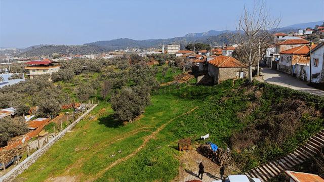 Kemalpaşa Sarılar Köyiçi 425 M² Tapulu Yolu Mevcut Bahçe 5
