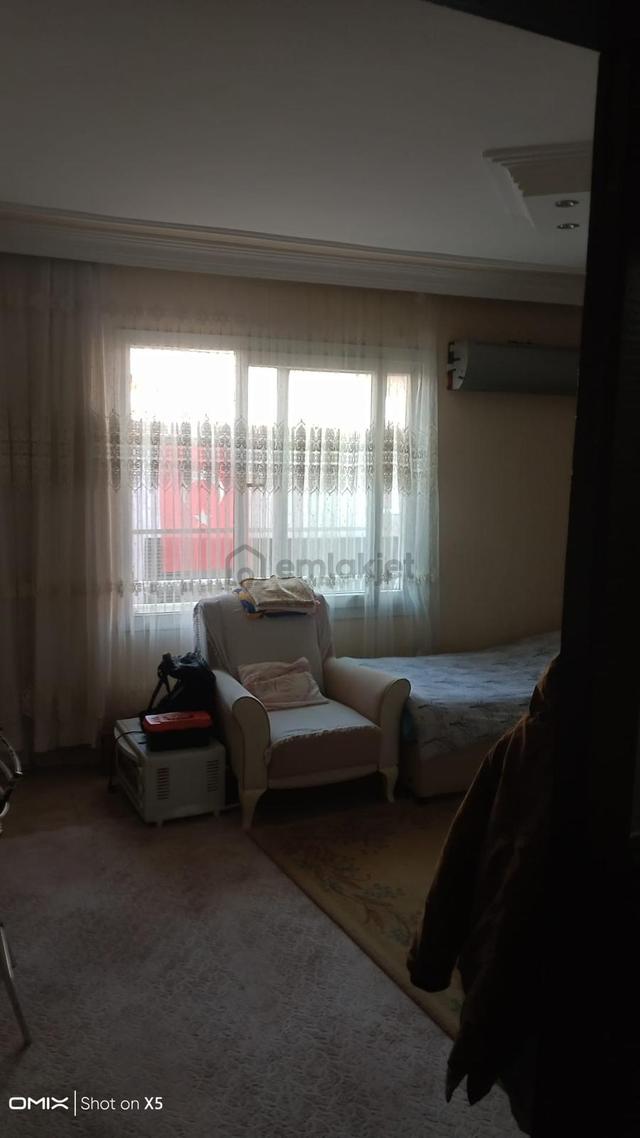 Satılık Müstakil 4 Katlı Bir Daire Fiyatına Düştüü 4750000 Tl. 4