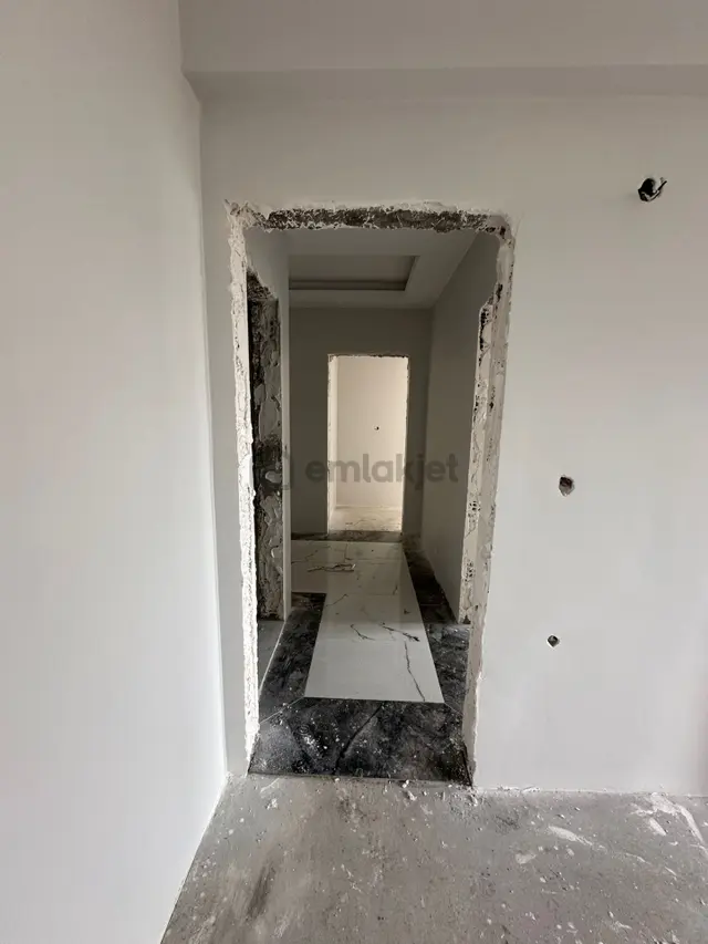 Adalet Gold Group Emlak'tan Bengiler Mahallesi'nde Merkezin Göbeğinde Sıfır Yapı 3+1 Satılık Daire 2
