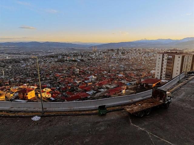 Kuzey Çevre Yolu Tokilerde Kiralık Dükkan 3