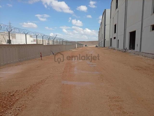Baron Dan Fıstıkçılarda 750 M2 Fırsat İşyeri 4