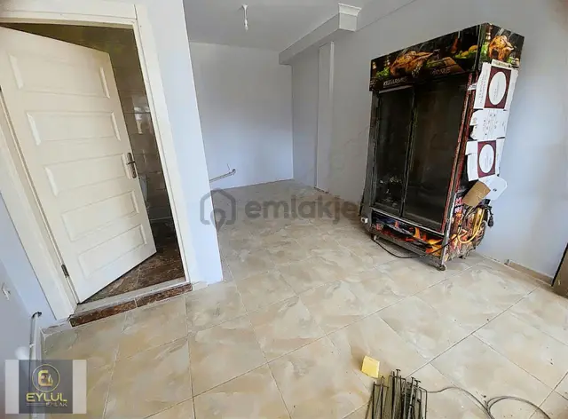 Balıkesir Burhaniye Geril Mh Satılık Dükkan 3
