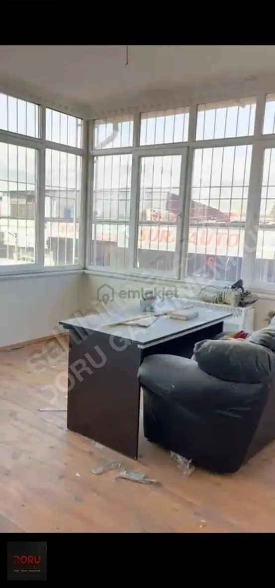 Sanayi Sitesi 4.caddede Satlık İki Katlı İşyeri 4