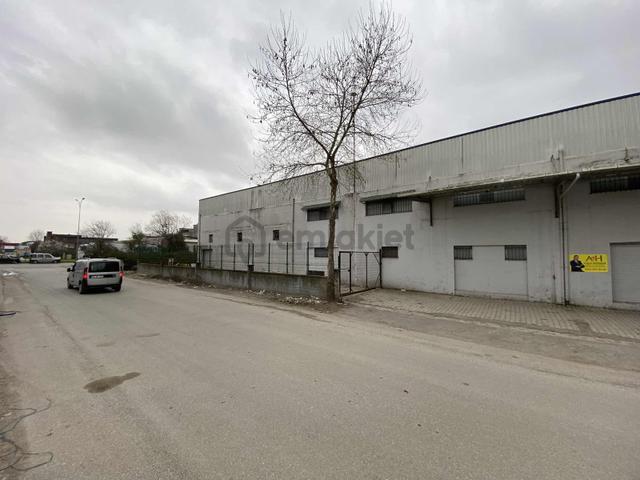 Erenler'de Satılık 1326m² Arsa Üzerinde Fabrika Binası 2