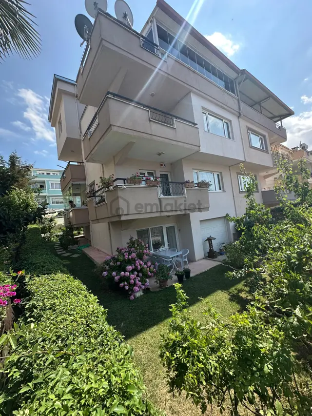 Beşevler Kültür'de Havuzlu Site İçi | Bahçeli 5+2 Satılık Villa 3
