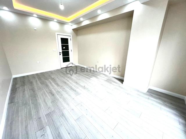 Seba'dan Tevfikbey Mh 2+1 85m2 Otoparklı Asansörlü 2.kat Daire 5