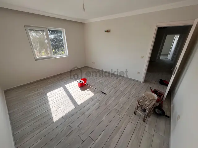 Tuana Emlak'tan Toparlar'da 3+1 Kiralık Daire 4