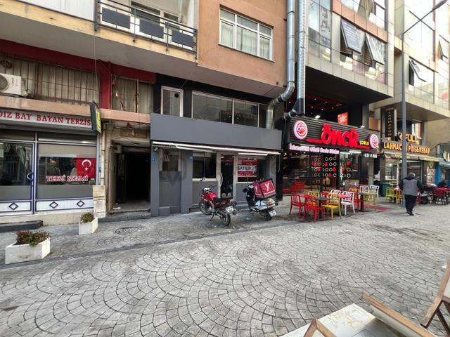 Molla Team'den Merkezi Konumda 160m2 Satılık Dükkan 4