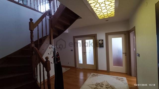 350 Mt² Net Turkuaz Life Sitesin De 8+2 Dublex