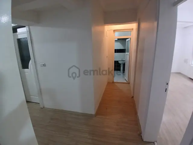 Çağdaş Emlak Yakup Göymenden Konakta Satlık Daire 5