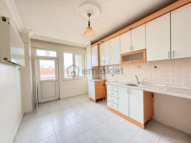 Cb King'den Bahçelievler Mah.savaştepe Cad. 3+1 Satılık Daire 4