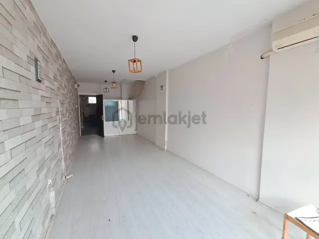 Gülsultan Emlak ' Tan Tekirdağ Süleymanpaşa Çarşı Merkez Satılık Dükkan 3