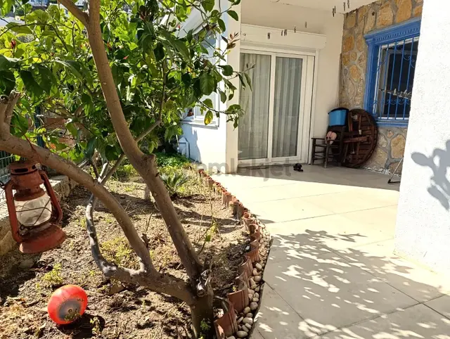 Bodrum Gümüşlükte Satılık Özel Plajlı Sitede Müstakil Bahçeli Villa 3