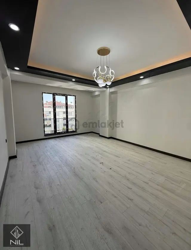 Erbay Cd 2+1 Pazar Pazarı Mevkii Ebeveyn Banyolu Sıfır Daire 1
