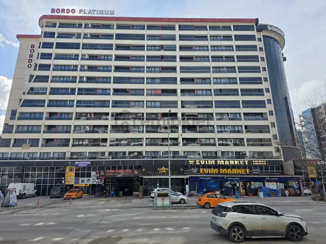 Bordo Platınumda 4. Katta Arakat Bulvar Yakını1+1 Satılık Daire 4