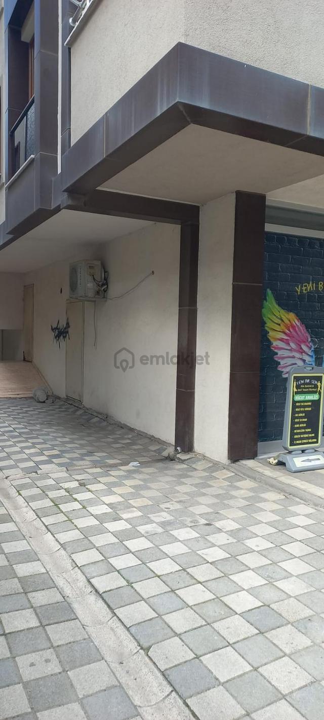 Sultanbeyli Merkez’ De Sahibinden Satılık 80+80 M² Depolu (duplex) İşyeri (düz Giriş Dükkan) 4