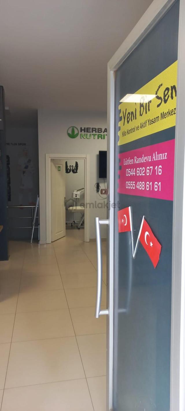 Sultanbeyli Merkez’ De Sahibinden Satılık 80+80 M² Depolu (duplex) İşyeri (düz Giriş Dükkan) 5