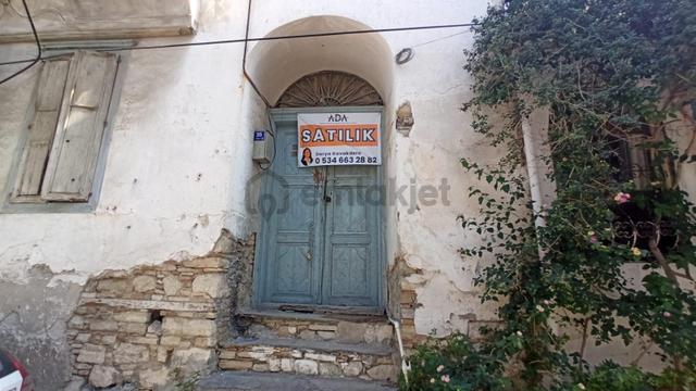 Kuşadası Camiatik Mh.hibe Kullanılabilecek Tarihi Taş Ev 5